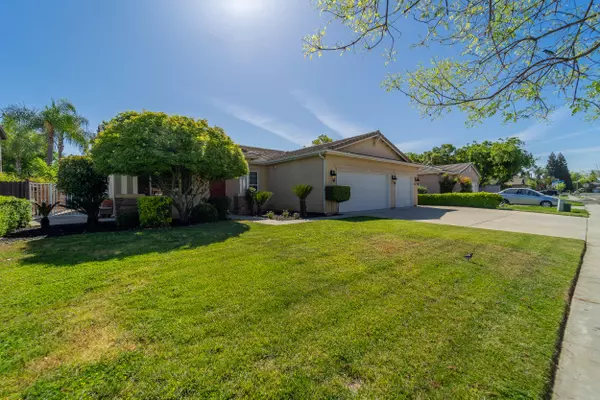 Tulare, CA 93274,1744 Maduro Court