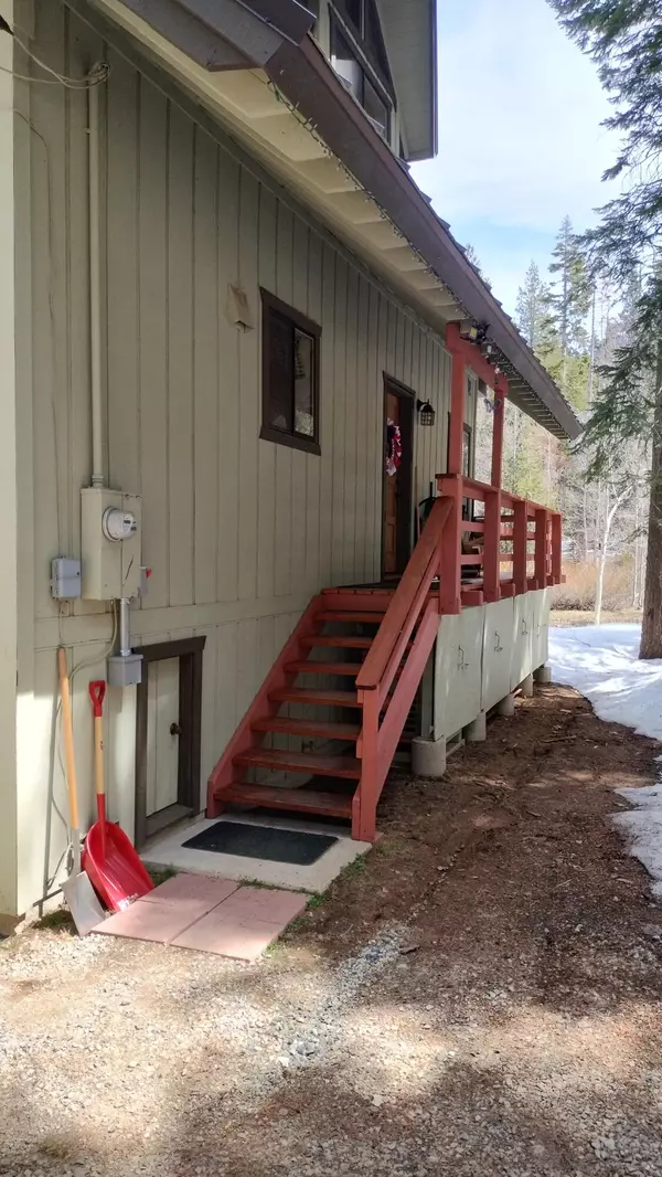 Ponderosa, CA 93265,57581 Ponderosa Drive