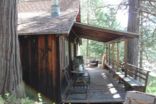 Camp Nelson, CA 93265,466 Sutherland Drive