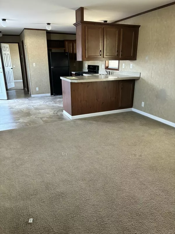 Visalia, CA 93277,820 S Chinowth Road #80