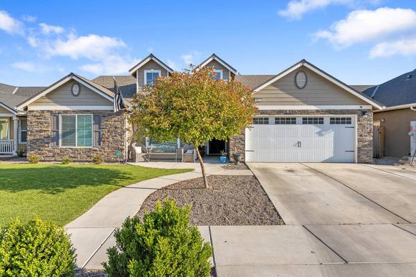 3849 W Vine Avenue, Visalia, CA 93291