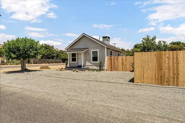 Porterville, CA 93257,410 S Page Street