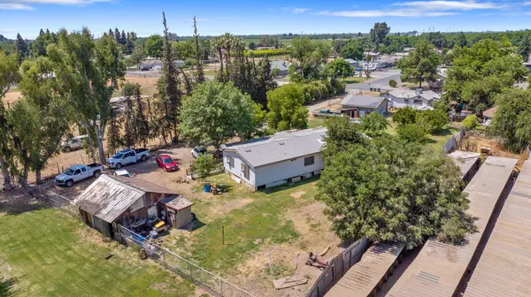 Visalia, CA 93292,15011 Water Avenue