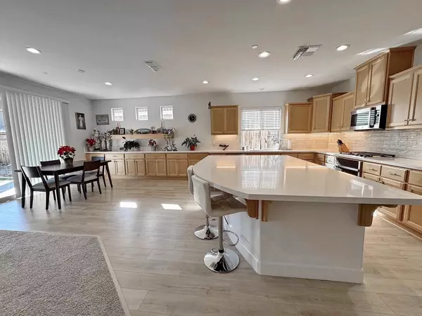 Visalia, CA 93291,1405 W Tyler Court