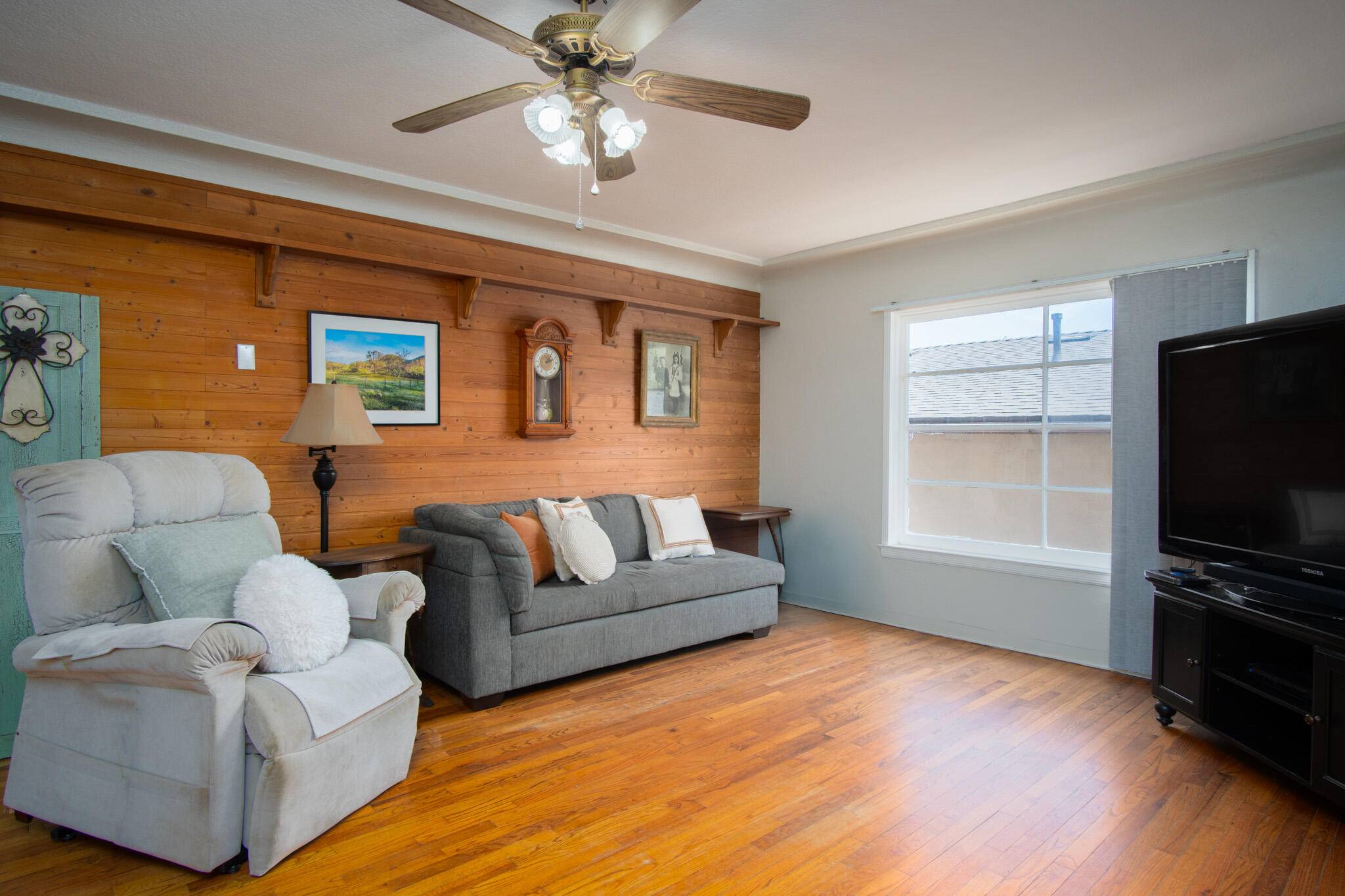 Springville, CA 93265,35306 Lenard Drive