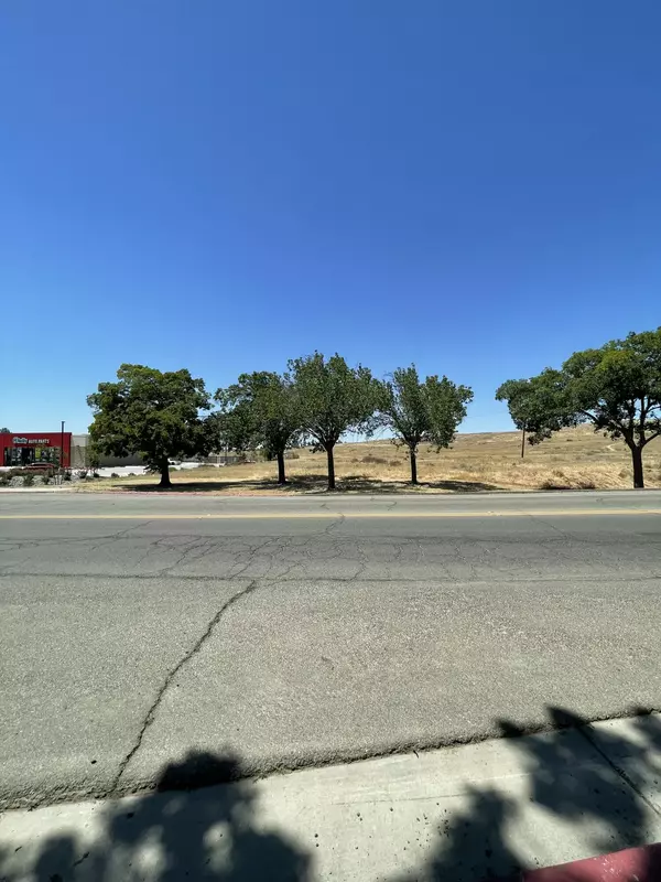 Avenal, CA 93204,Skyline Boulevard