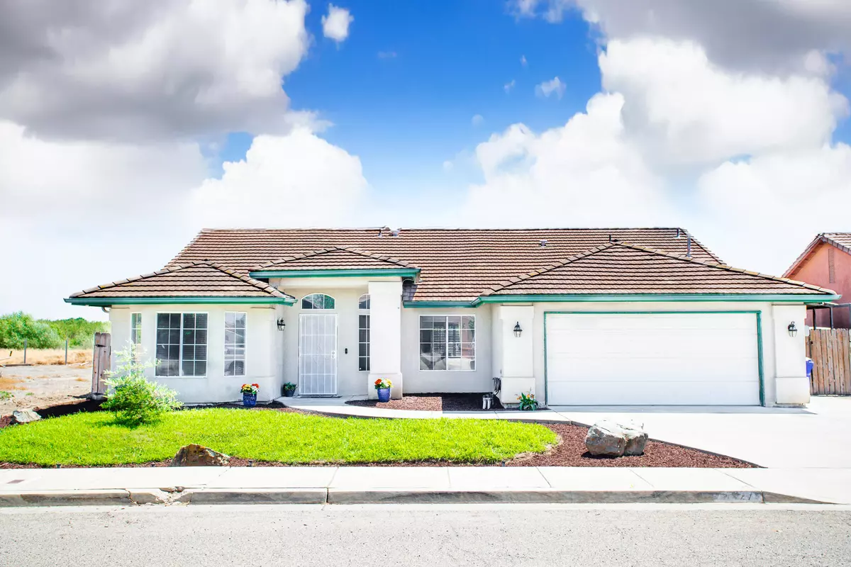Porterville, CA 93257,1127 W Orange Avenue