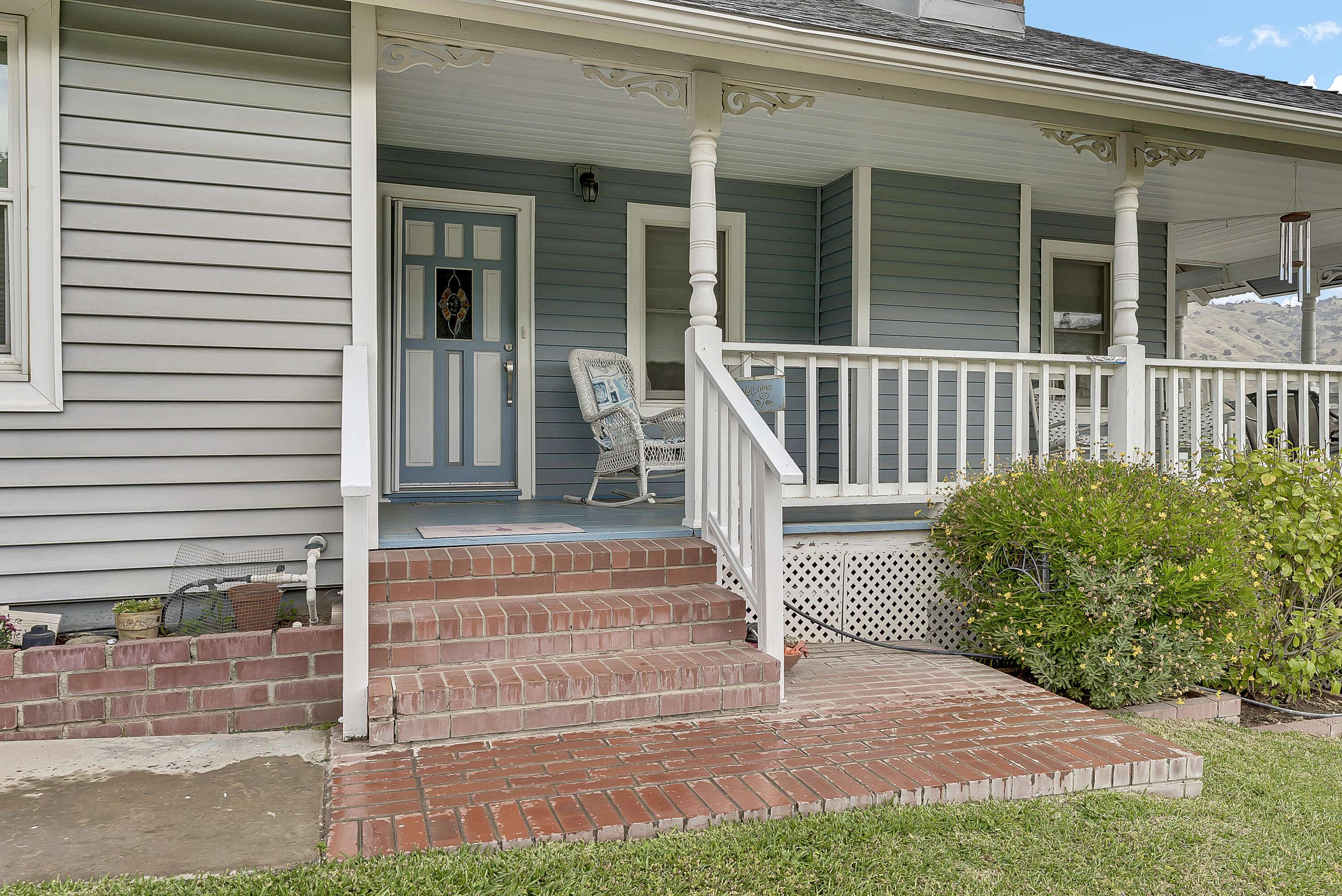 Springville, CA 93265,34194 Highway 190