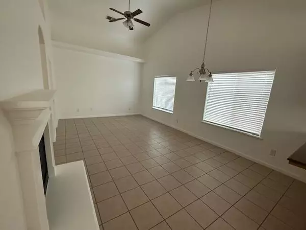 Tulare, CA 93274,2690 Kelty Meadow Avenue