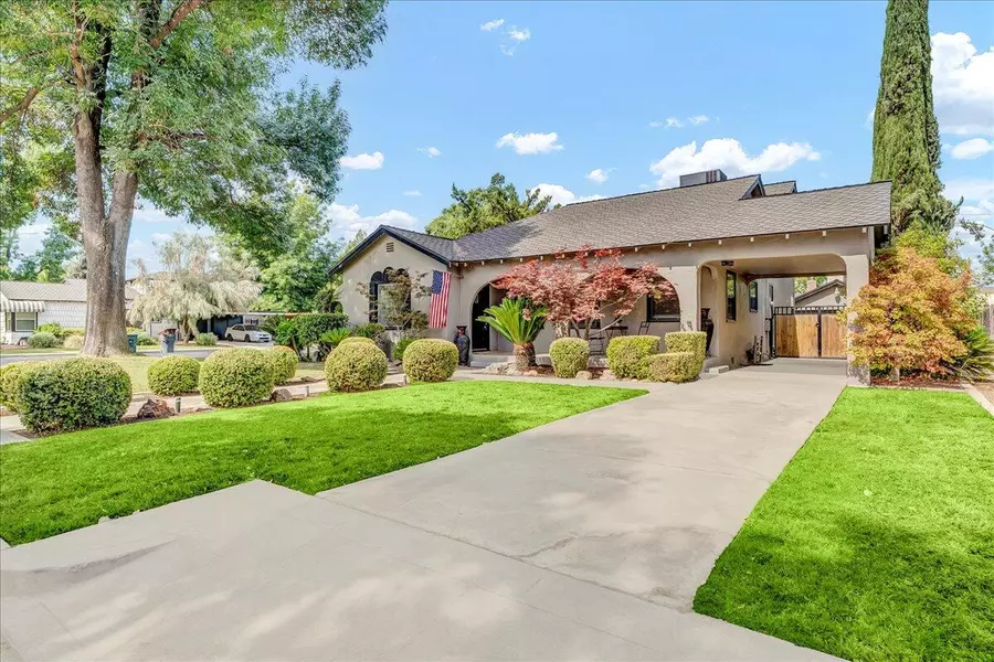 621 S Divisadero Street, Visalia, CA 93277