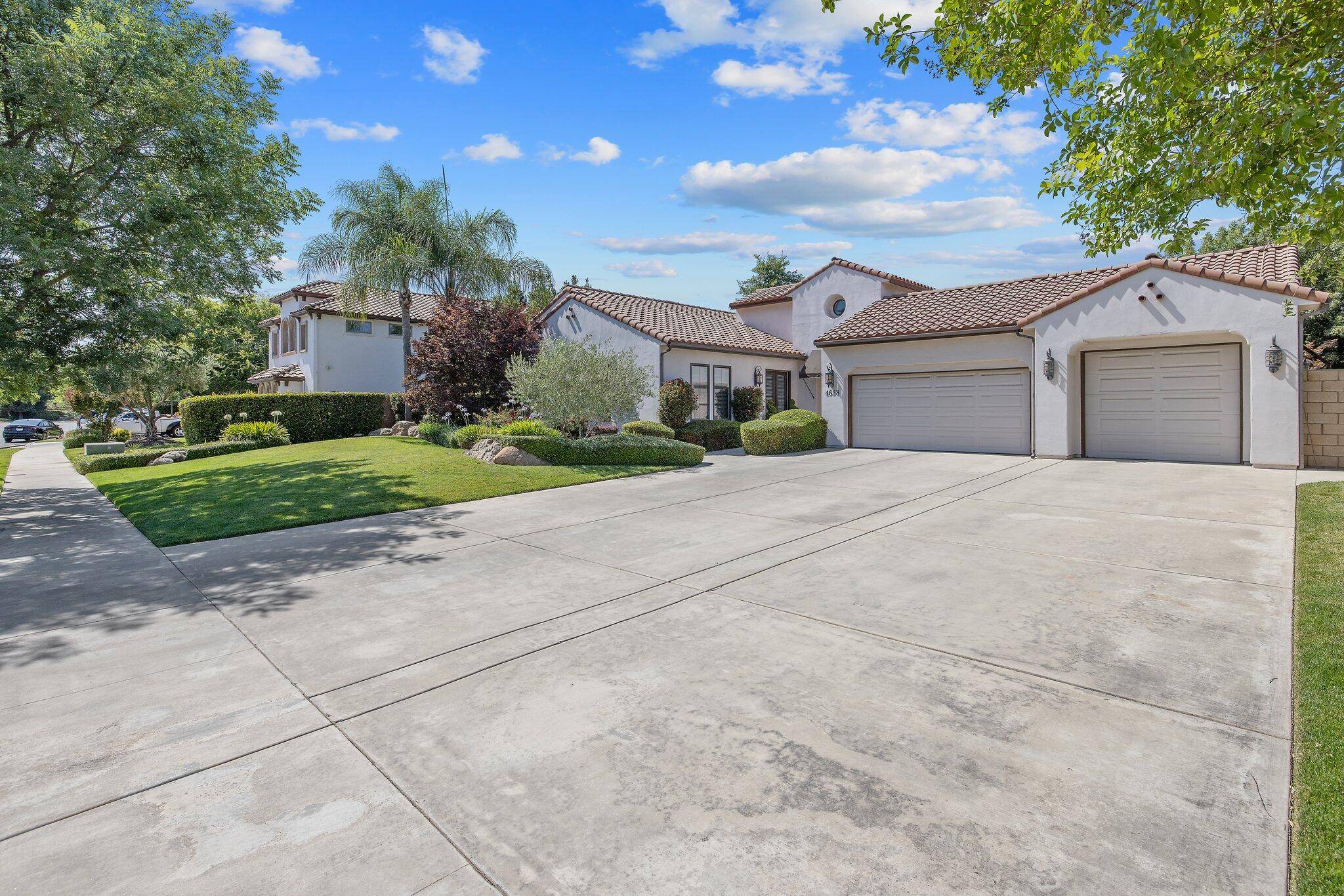 Visalia, CA 93291,4638 W Lark Court