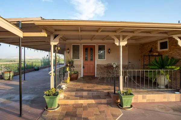 23124 Round Valley Drive, Lindsay, CA 93247