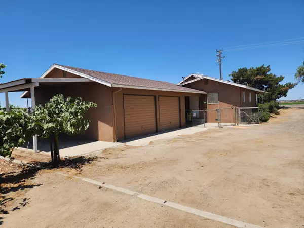 12135 Houston Avenue, Hanford, CA 93230