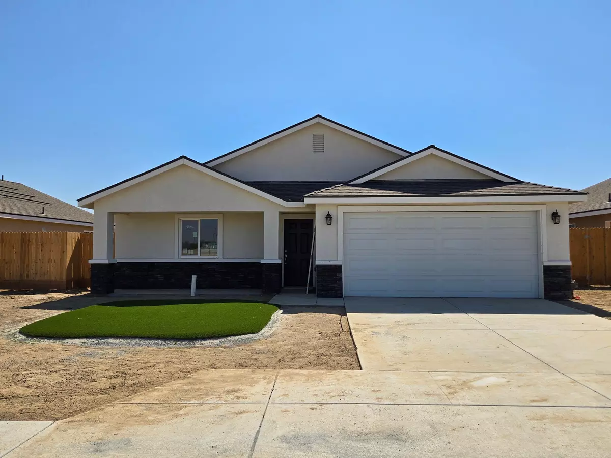 Visalia, CA 93291,30758 Magnolia Road