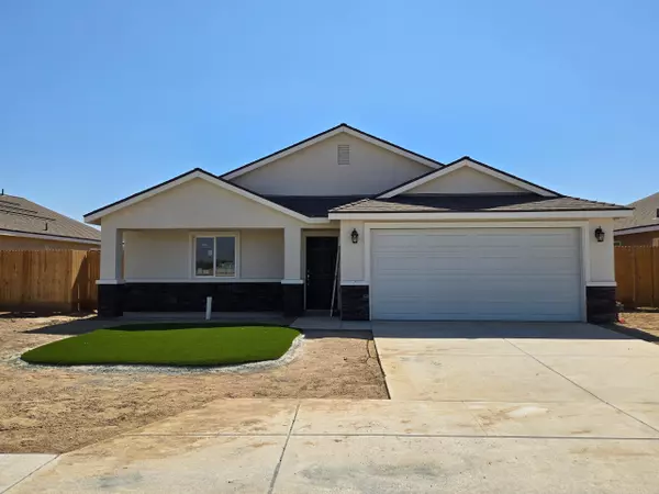 30758 Magnolia Road,  Visalia,  CA 93291