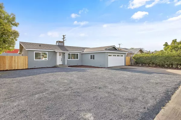 Visalia, CA 93277,3409 S Hall Street