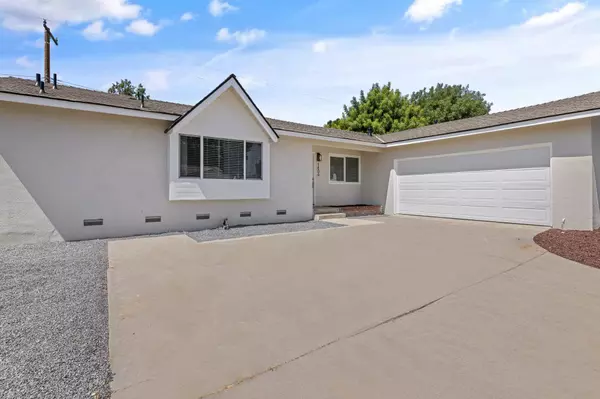 Visalia, CA 93277,1406 W Princeton Avenue