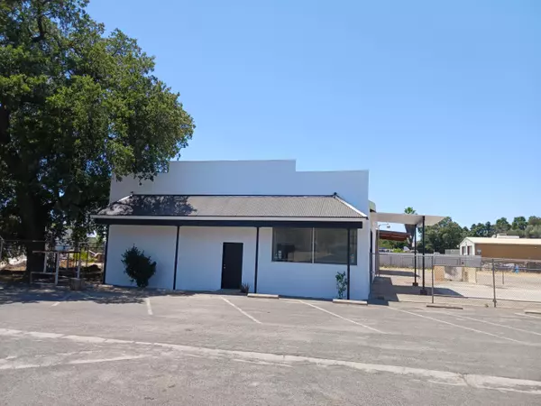 Visalia, CA 93292,1149 E Houston Avenue