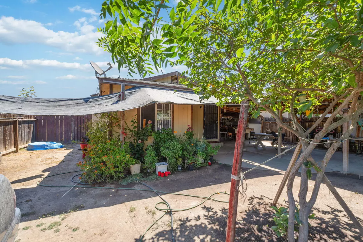 Goshen, CA 93227,30606 Kame Drive
