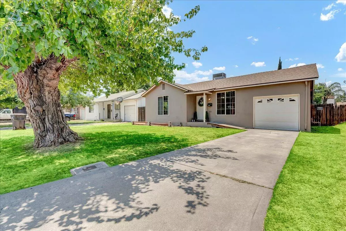 Porterville, CA 93257,909 N 2nd Street