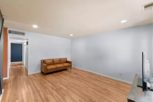 Visalia, CA 93277,2315 W Princeton Avenue