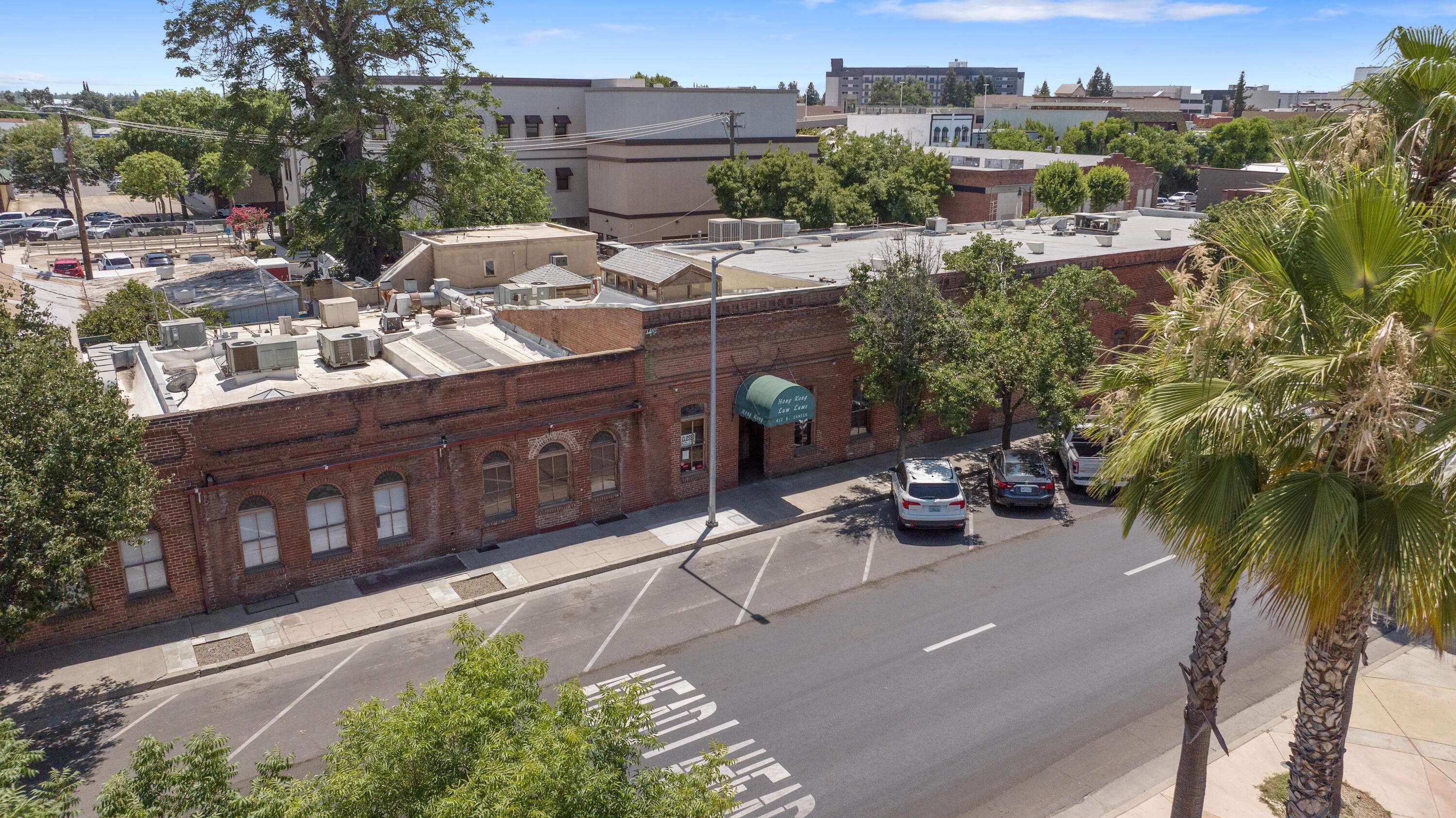 417 E Center Avenue, Visalia, CA 93291