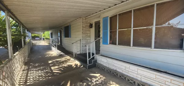 Reedley, CA 93654,1300 W Olson Avenue #29