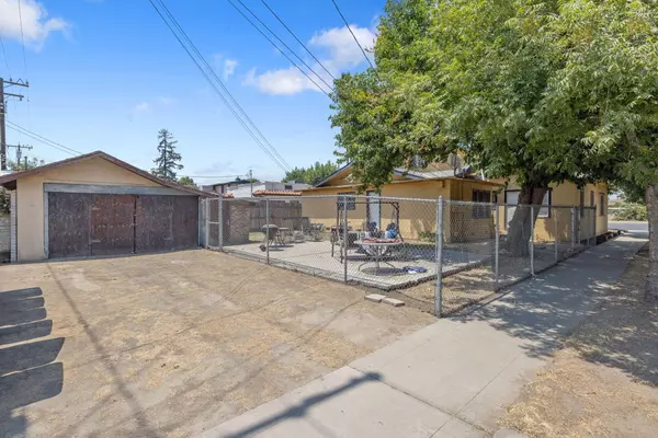 Visalia, CA 93277,701 W Noble Avenue