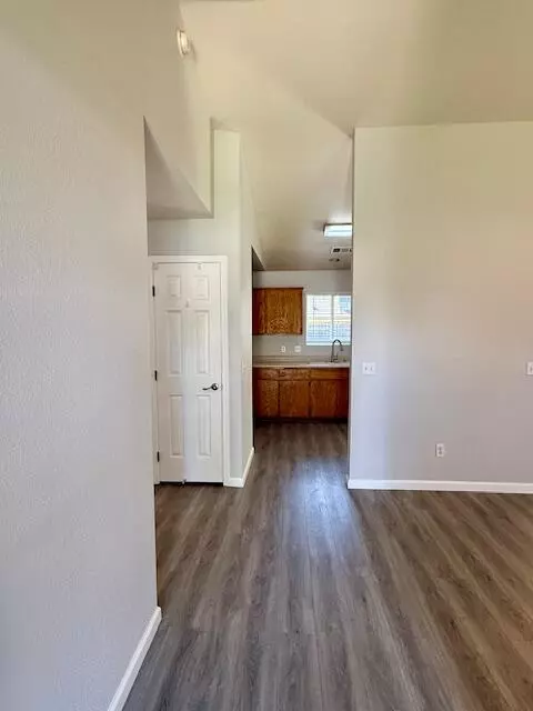 Visalia, CA 93291,2341 N Jacob Court