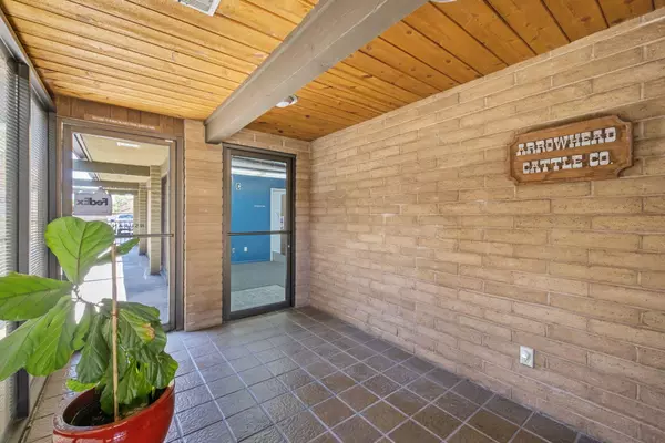 Dinuba, CA 93618,561 N Alta Avenue #C/D
