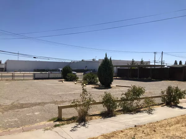 Reedley, CA 93654,1590 E Dinuba Avenue