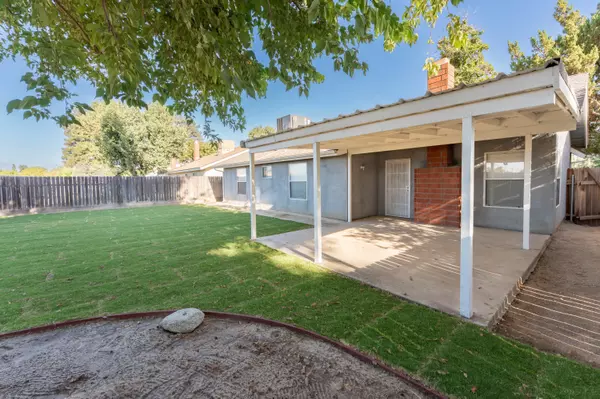 Porterville, CA 93257,1860 W Fairhaven Avenue