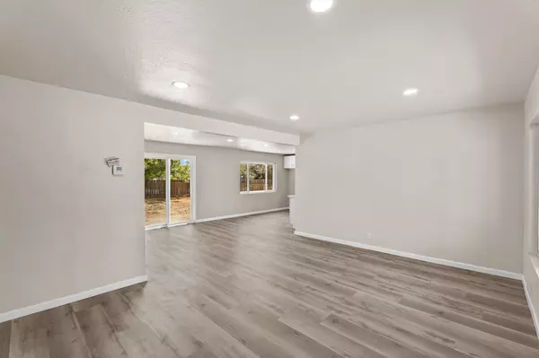Tulare, CA 93274,540 Welch Drive