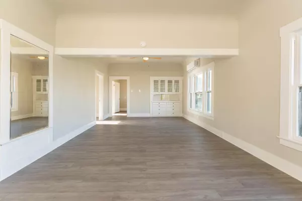 Porterville, CA 93257,578 W Belleview Avenue