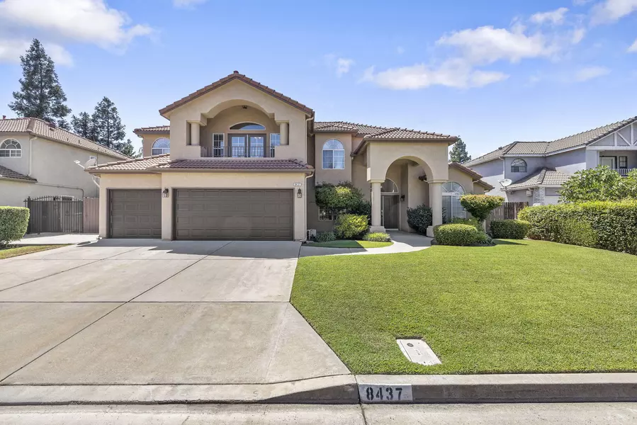 8437 N Recreation Avenue, Fresno, CA 93720