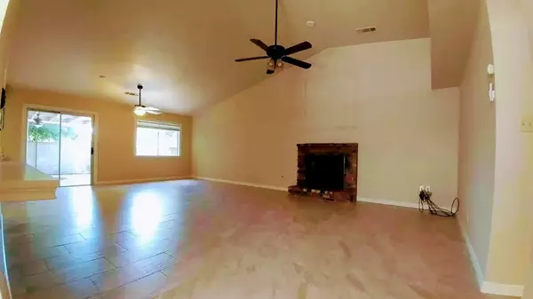 Visalia, CA 93292,516 N Velie Drive
