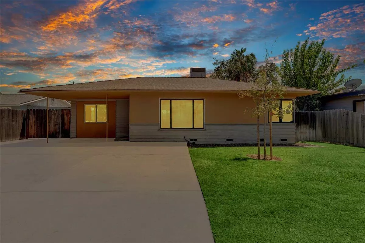 Hanford, CA 93230,1807 N 11th Avenue