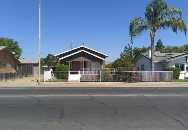 539 E Tulare Street, Dinuba, CA 93618
