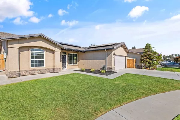 Tulare, CA 93274,1721 Cotton Court