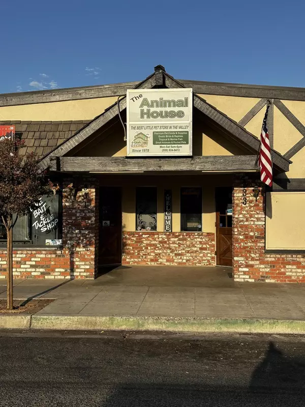Lemoore, CA 93245,325 Fox Street