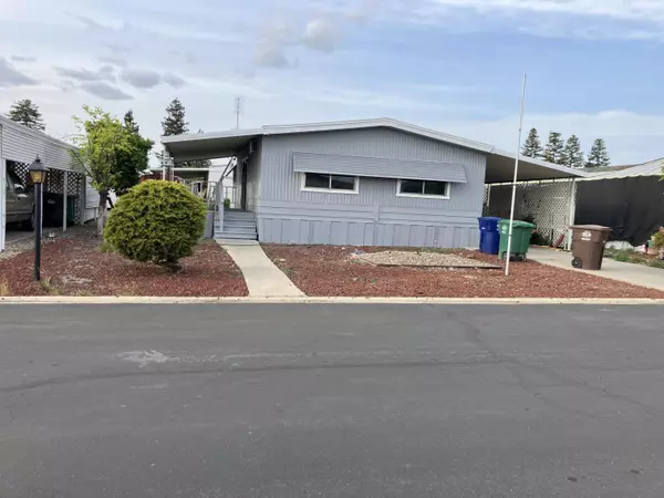 Exeter, CA 93221,314 N Albert Avenue #101