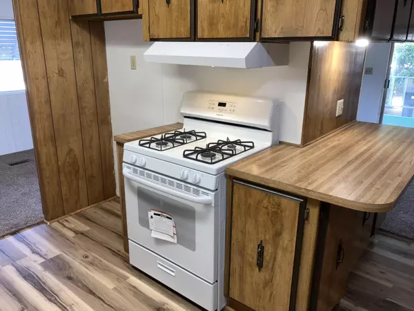 Exeter, CA 93221,314 N Albert Avenue #101