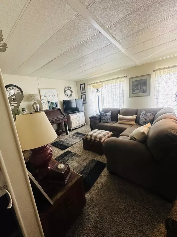 Exeter, CA 93221,314 Albert Avenue #3