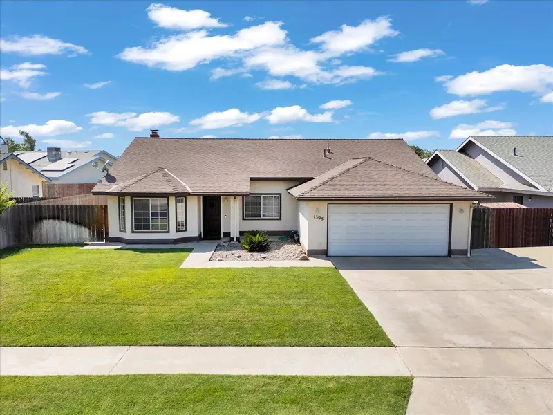 1395 Pine Drive, Lemoore, CA 93245