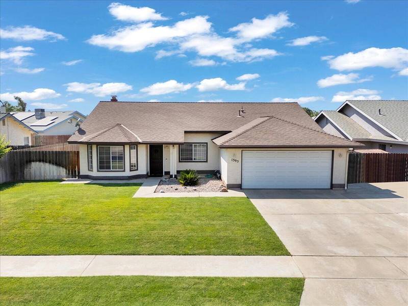 1395 Pine Drive, Lemoore, CA 93245