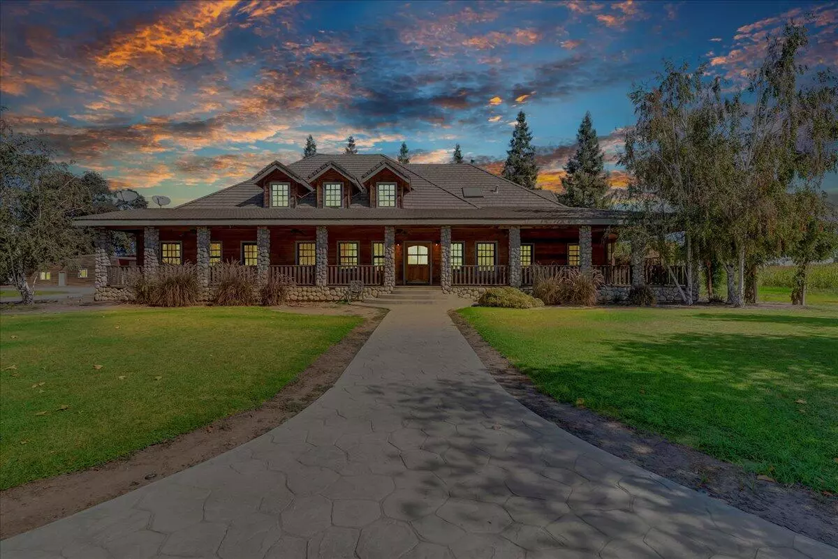 Laton, CA 93242,2462 Lewiston Avenue