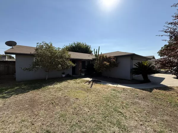 Visalia, CA 93277,3425 W Laurel Avenue