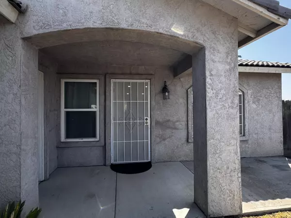 Armona, CA 93202,11185 Mesquite Circle