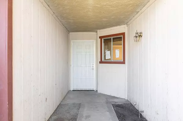 Fresno, CA 93722,5432 N Salinas Avenue