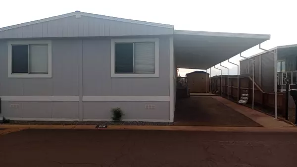 720 E Worth Space# 219 Avenue, Porterville, CA 93257